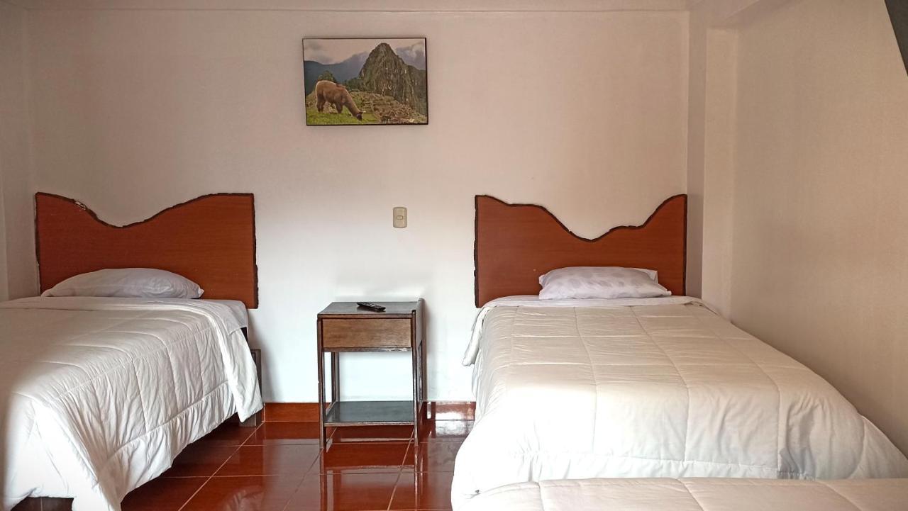 Los Apus Ollantaytambo Ngoại thất bức ảnh